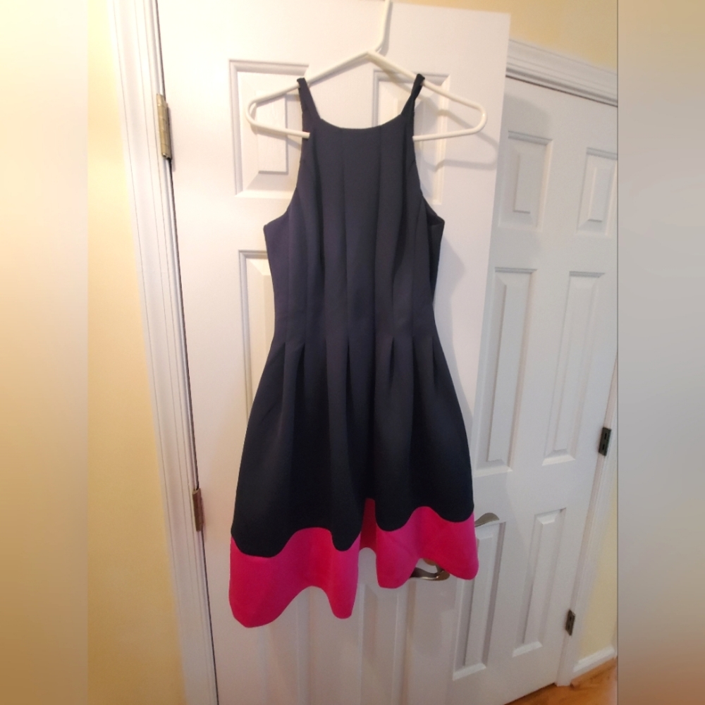 Vince Camuto Colorblocked Scuba Halter Dress